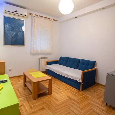 Apartment Lorono Kosta