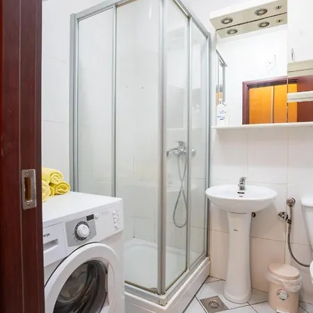 Lorono Kosta Apartment *
